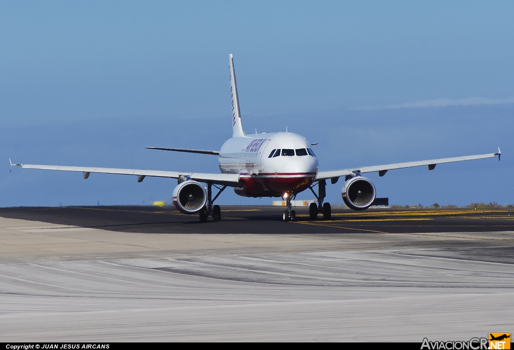 HB-IOS - Airbus A320-214 - Air Berlin