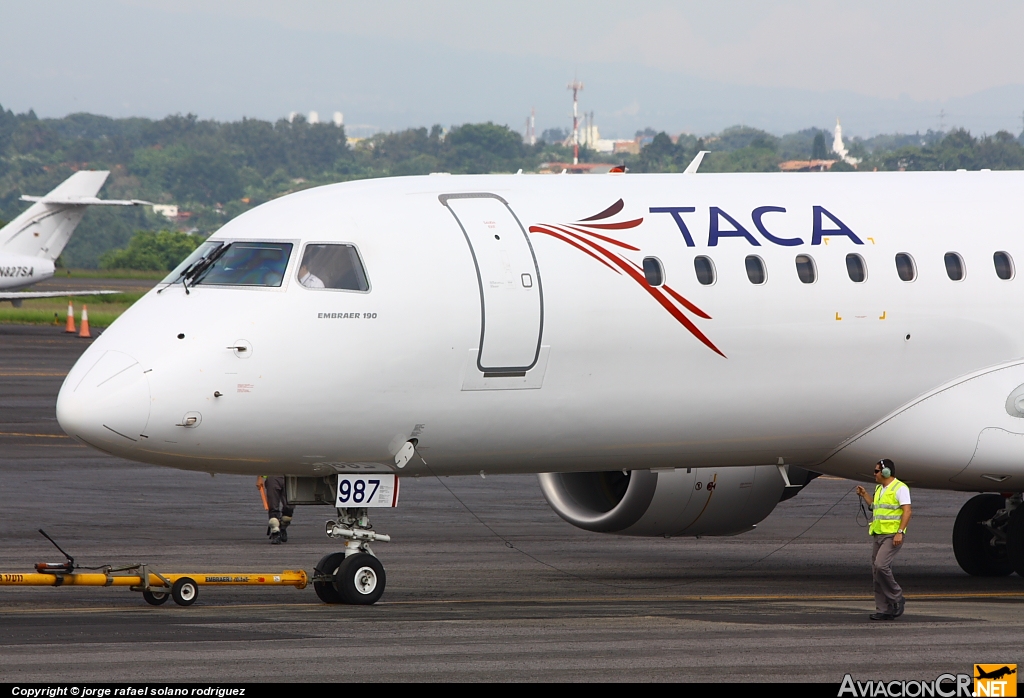 N987TA - Embraer 190-100IGW - TACA