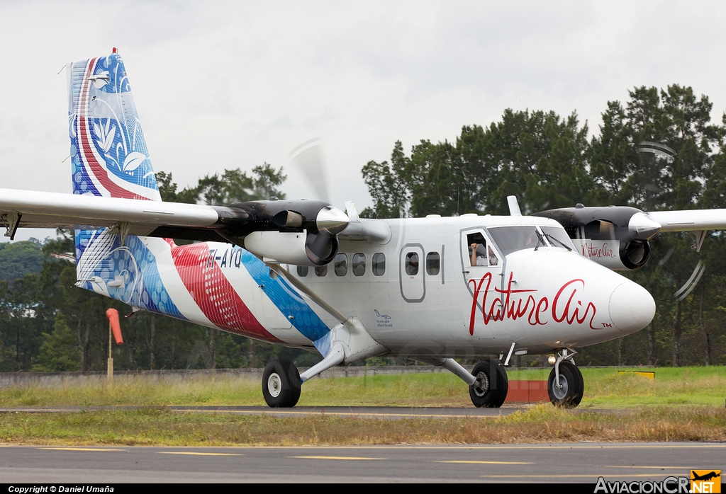 TI-AYQ - De Havilland Canada DHC-6-300 Twin Otter - Nature Air