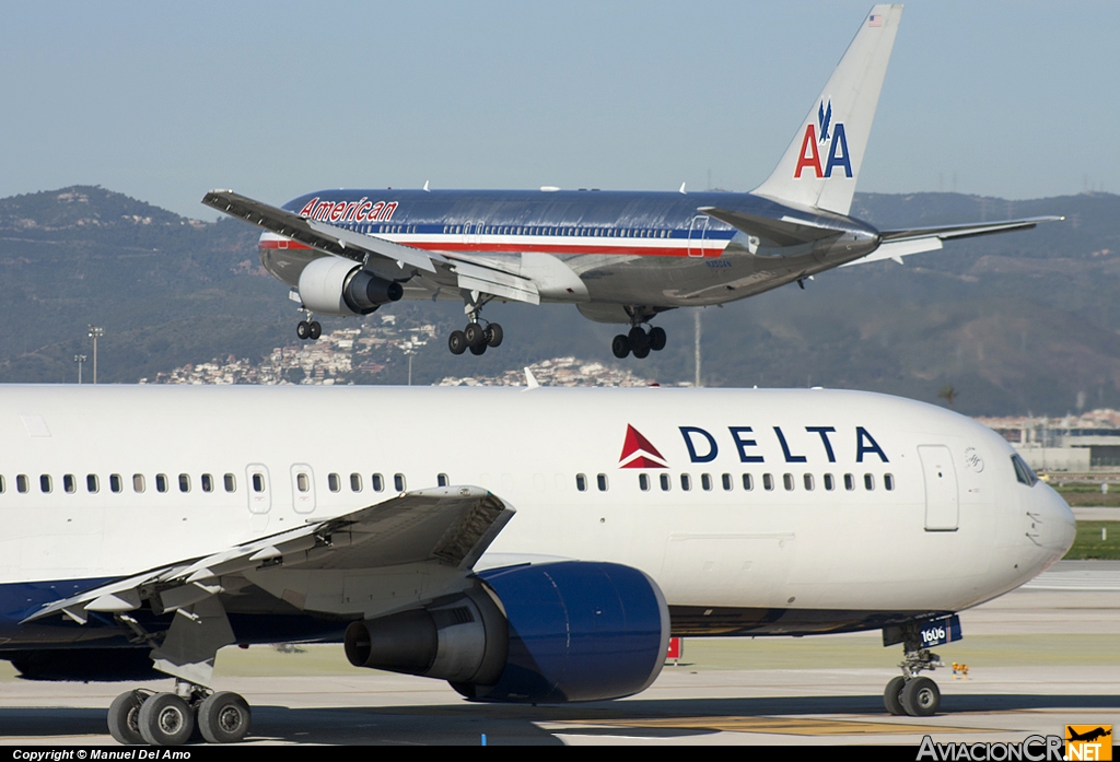 N16065 - Boeing 767-332/ER - Delta Air Lines