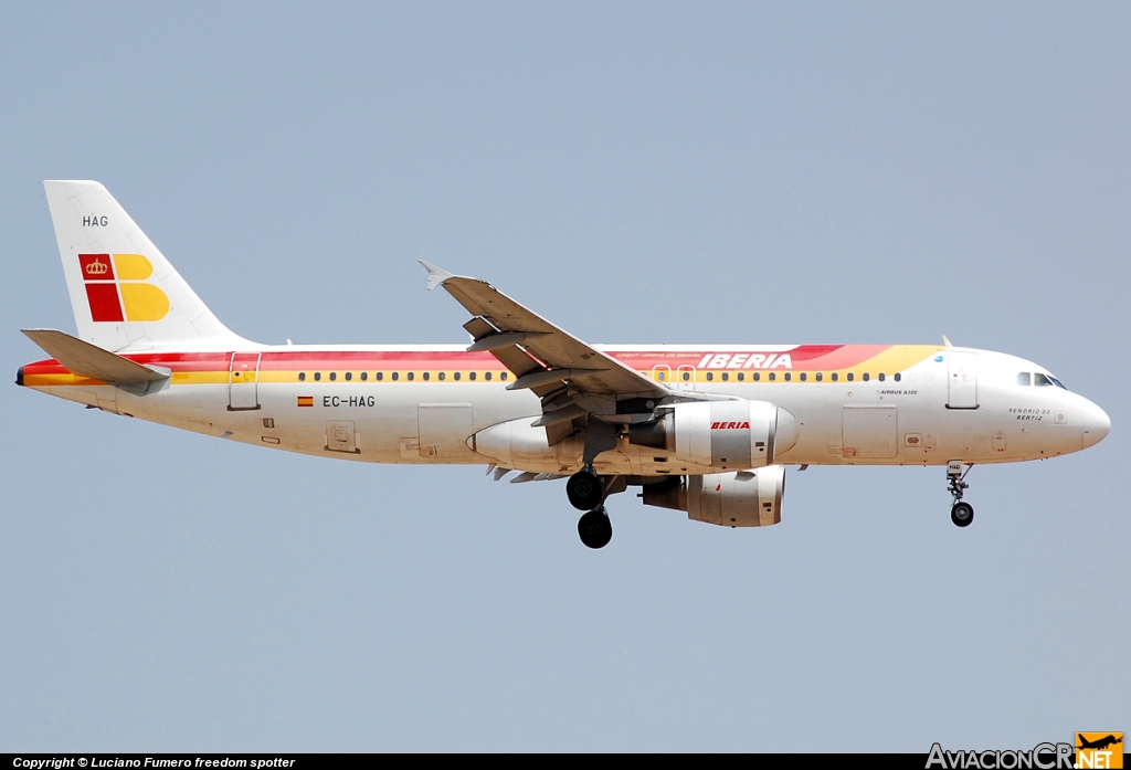 EC-HAG - Airbus A320-214 - Iberia