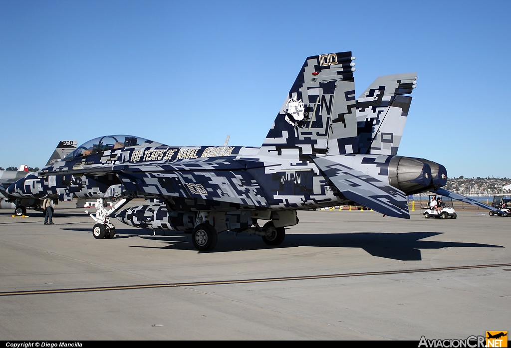 165677 - Boeing F/A-18F Super Hornet - US NAVY