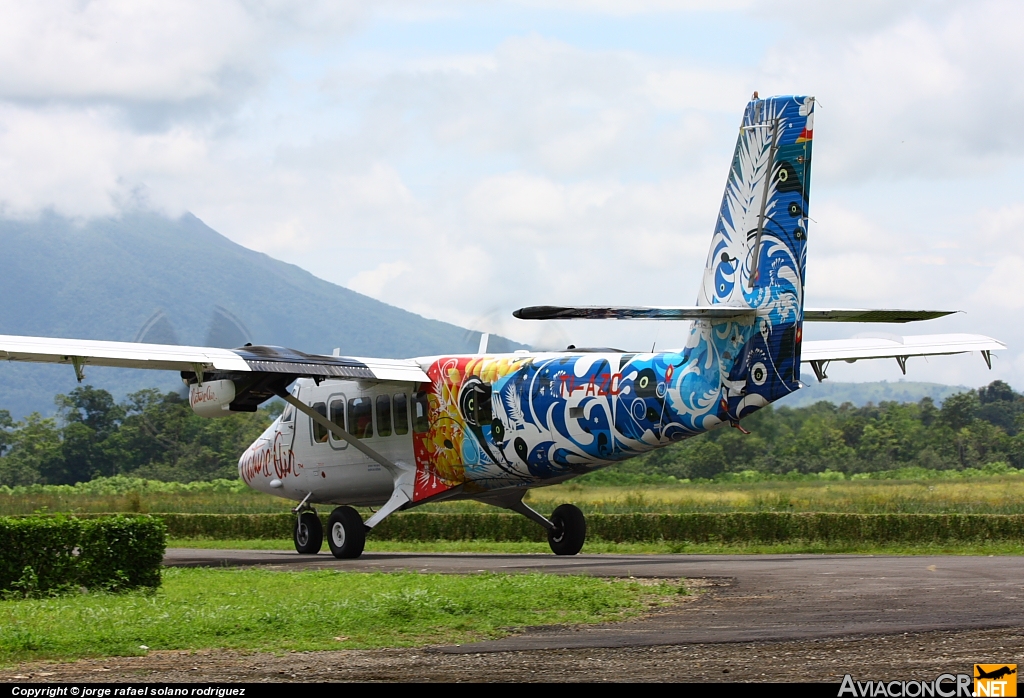 TI-AZC - De Havilland Canada DHC-6-300 Twin Otter - Nature Air