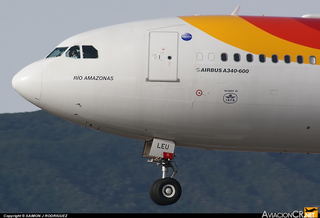 EC-LEU - Airbus A340-642X - Iberia