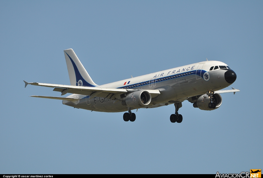 F-GFKJ - Airbus A320-211 - Air France