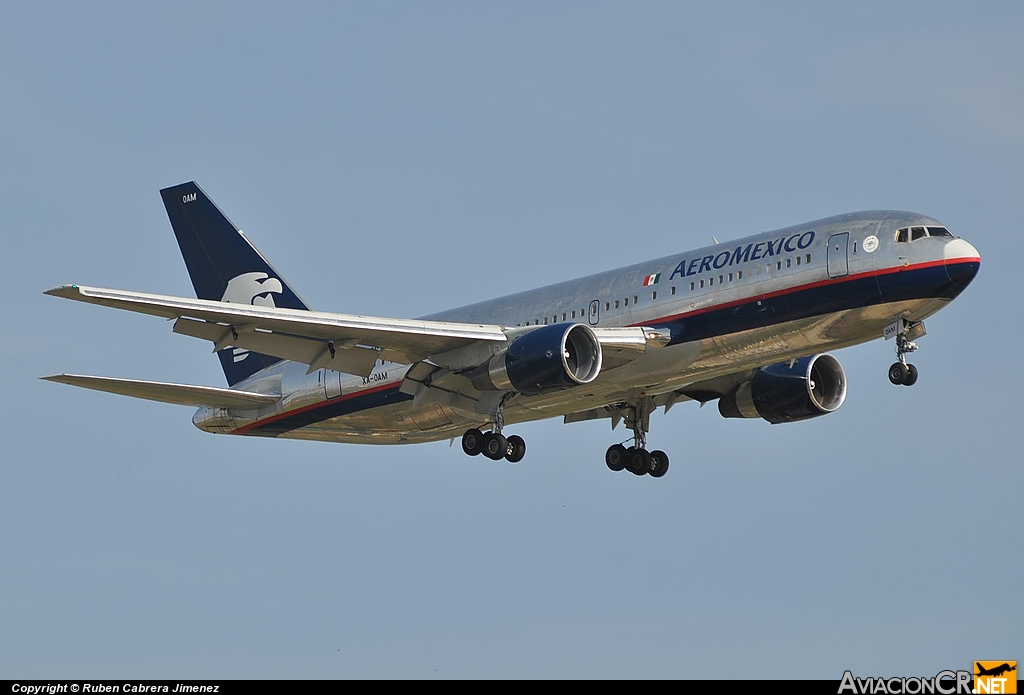 XA-OAM - Boeing 767-2B1 - Aeromexico