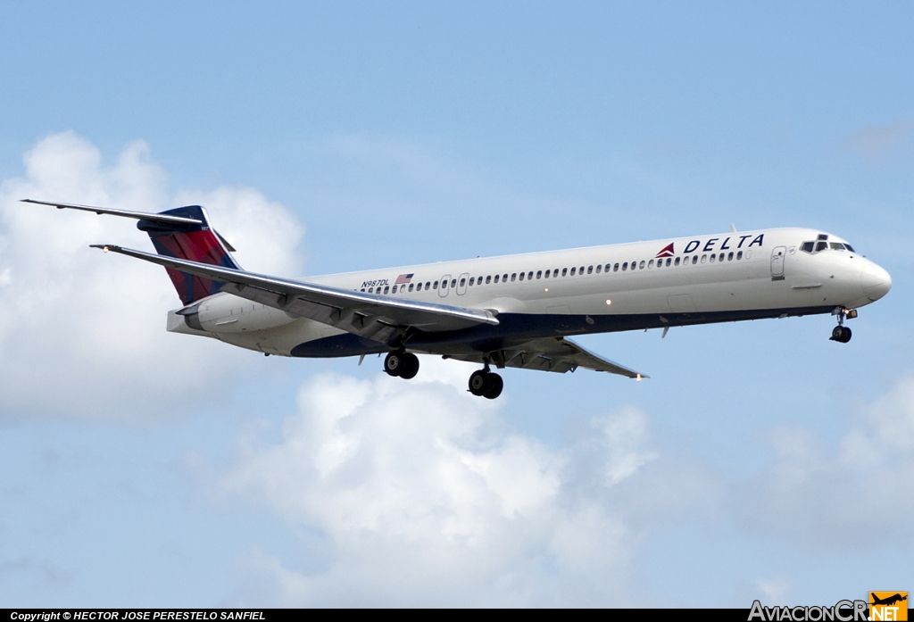 N987DL - McDonnell Douglas MD-88 - Delta Airlines