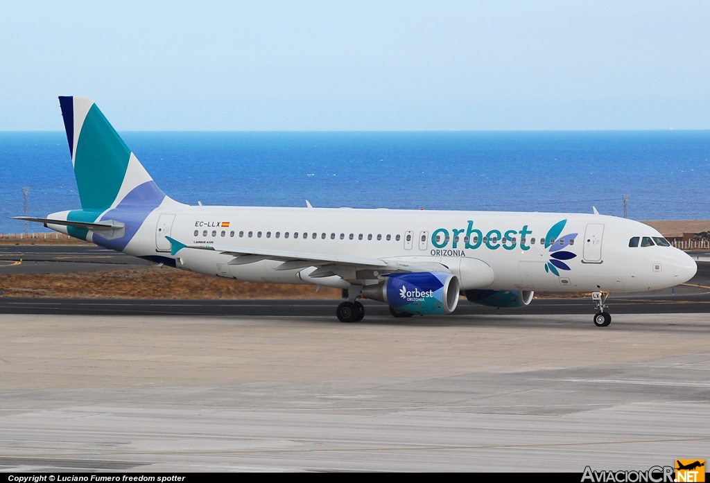 EC-LLX - Airbus A320-214 - Orbest