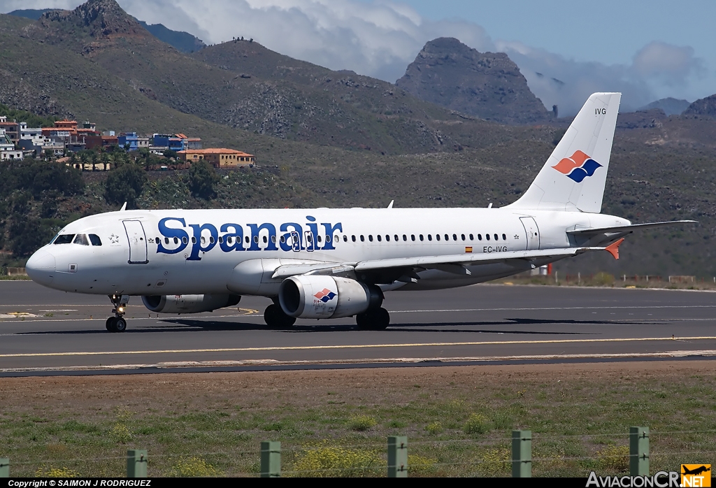 EC-IVG - Airbus A320-232 - Spanair