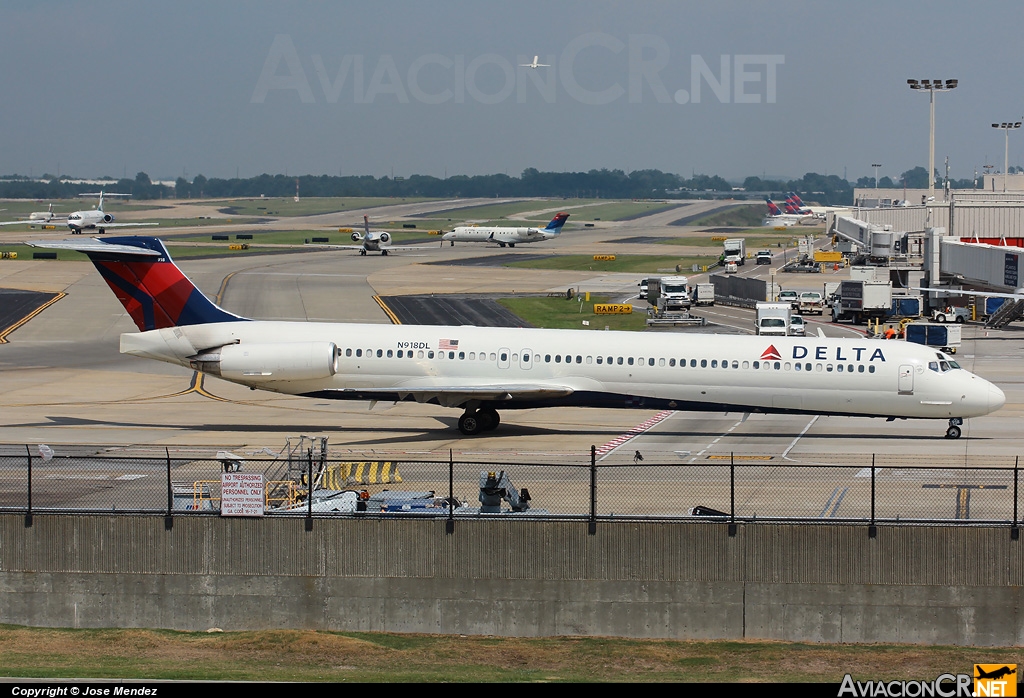 N918DL - McDonnell Douglas MD-88 - Delta Air Lines