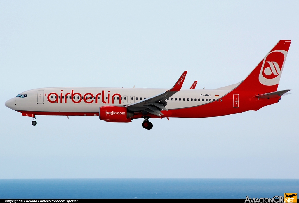 D-ABKL - Boeing 737-86J - Air Berlin