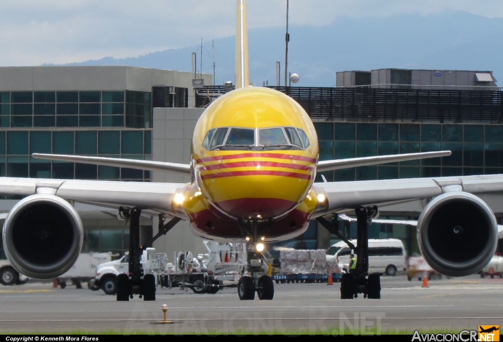 HP-1810DAE - Boeing 757-27A(PCF) - DHL Aero Expreso