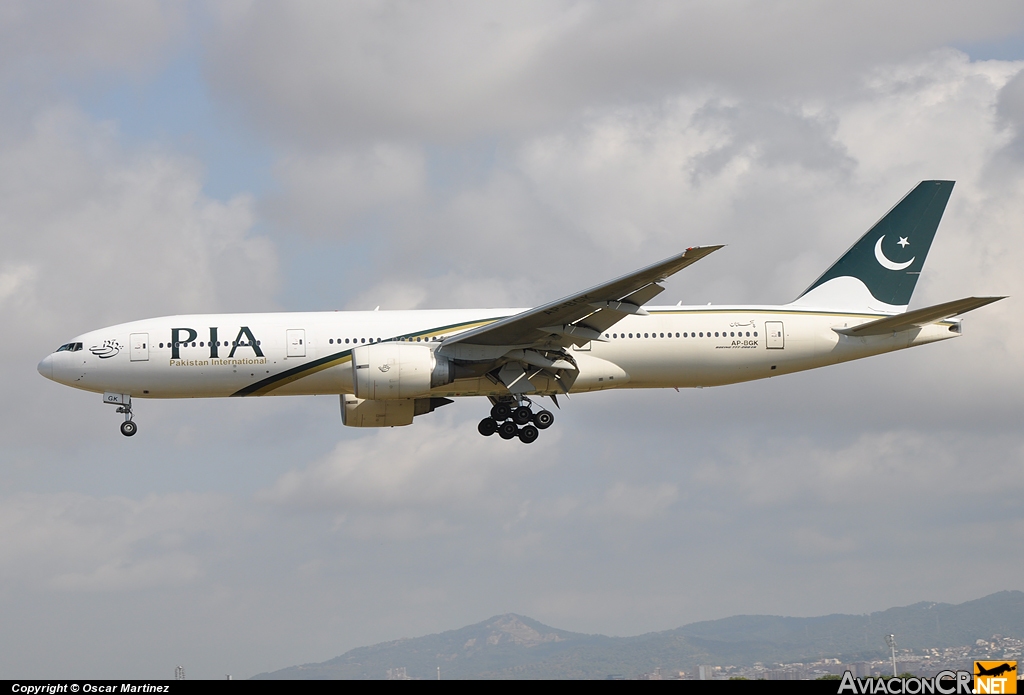 AP-BGK - Boeing 777-240/ER - Pakistan International Airlines (PIA)