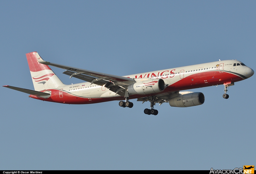 RA-64047 - Tupolev Tu-204-100B - Red Wings