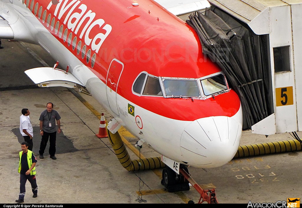 PR-OAE - Fokker 100 - Avianca Brasil
