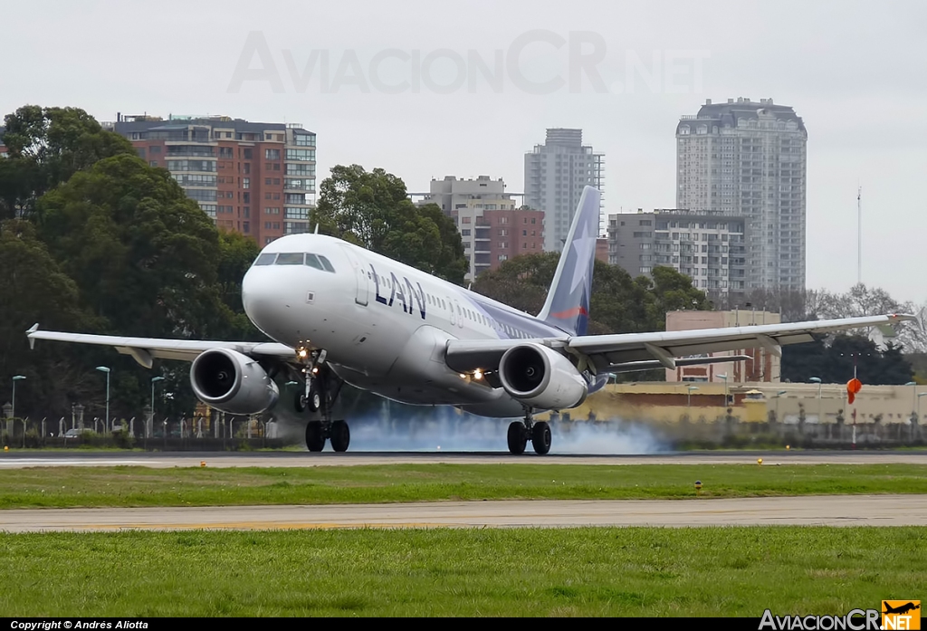 LV-BHU - Airbus A320-233 - LAN Argentina