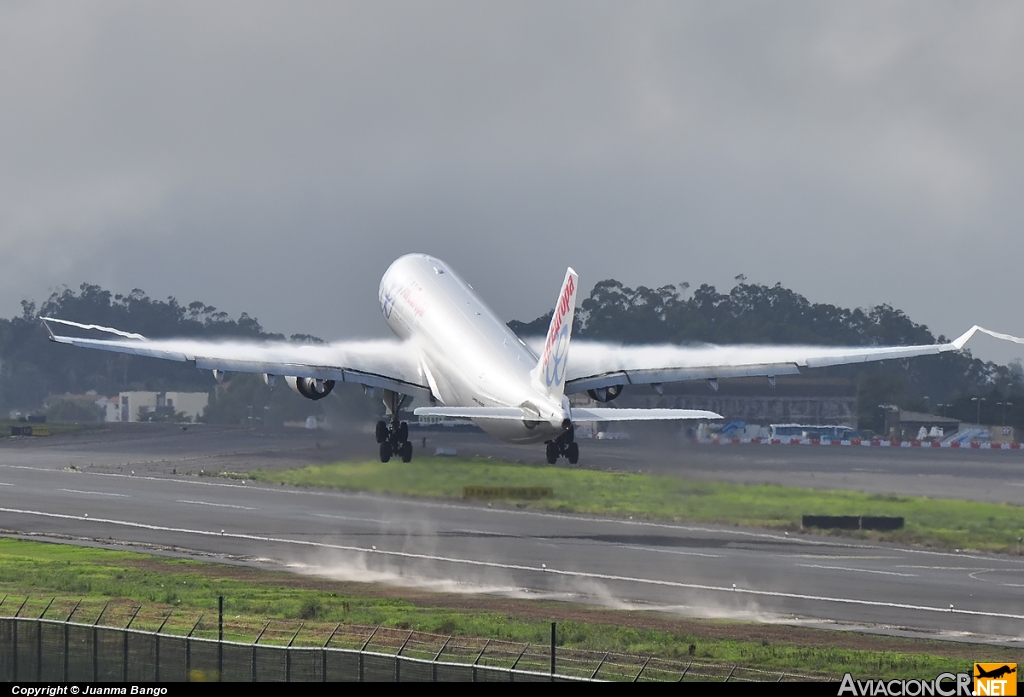 EC-JQG - Airbus A330-202 - Air Europa