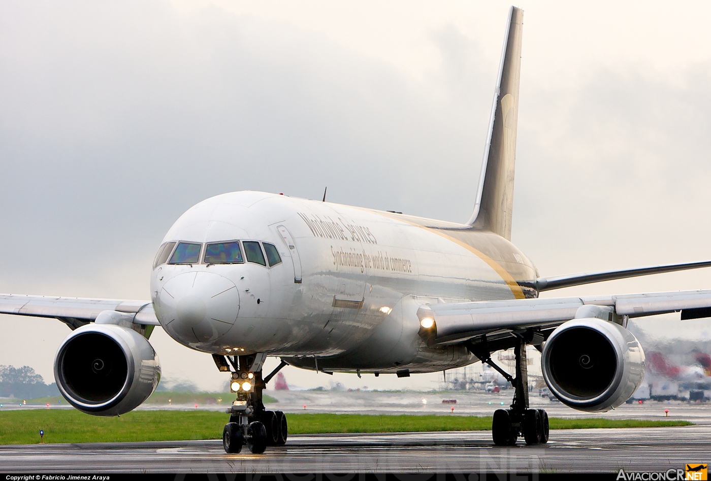 N469UP - Boeing 757-24A(PF) - UPS - United Parcel Service