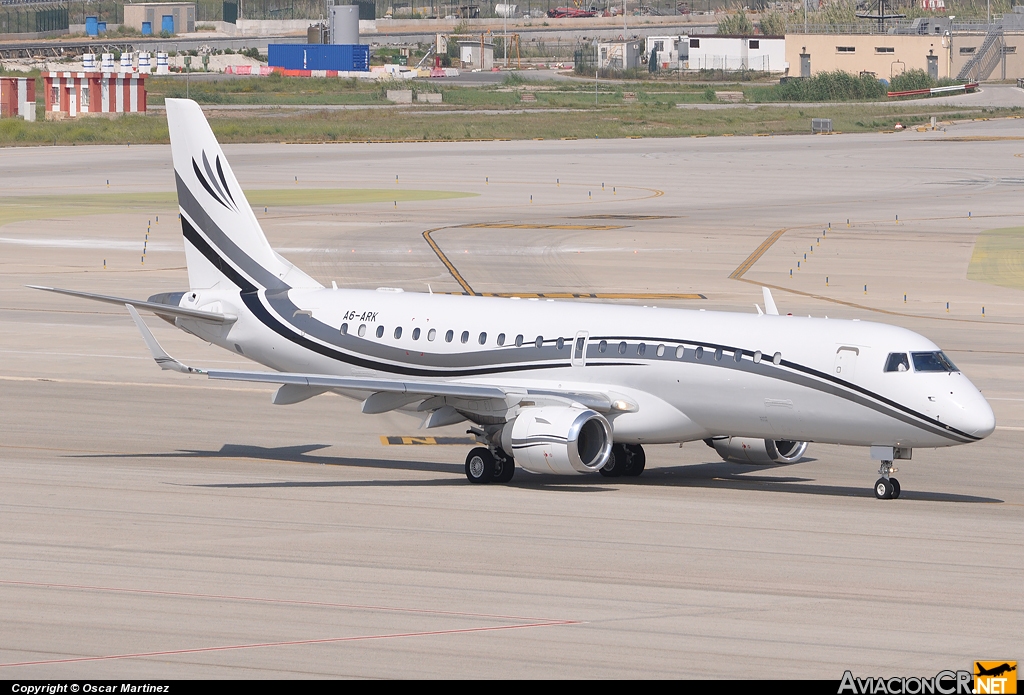 A6-ARK - Embraer 190 Lineage 1000 - Privado