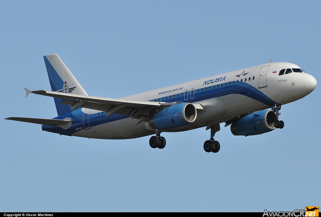 TC-KLB - Airbus A320-232 - Kolavia