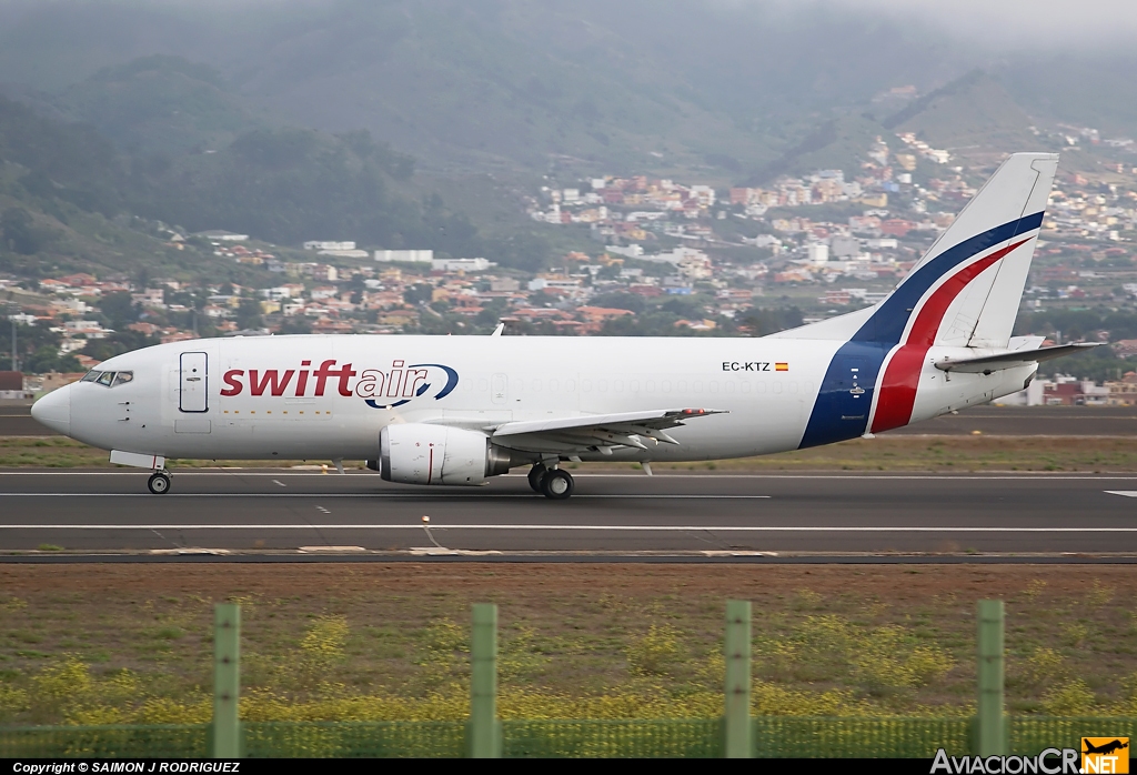 EC-KTZ - Boeing 737-375/F - Swiftair