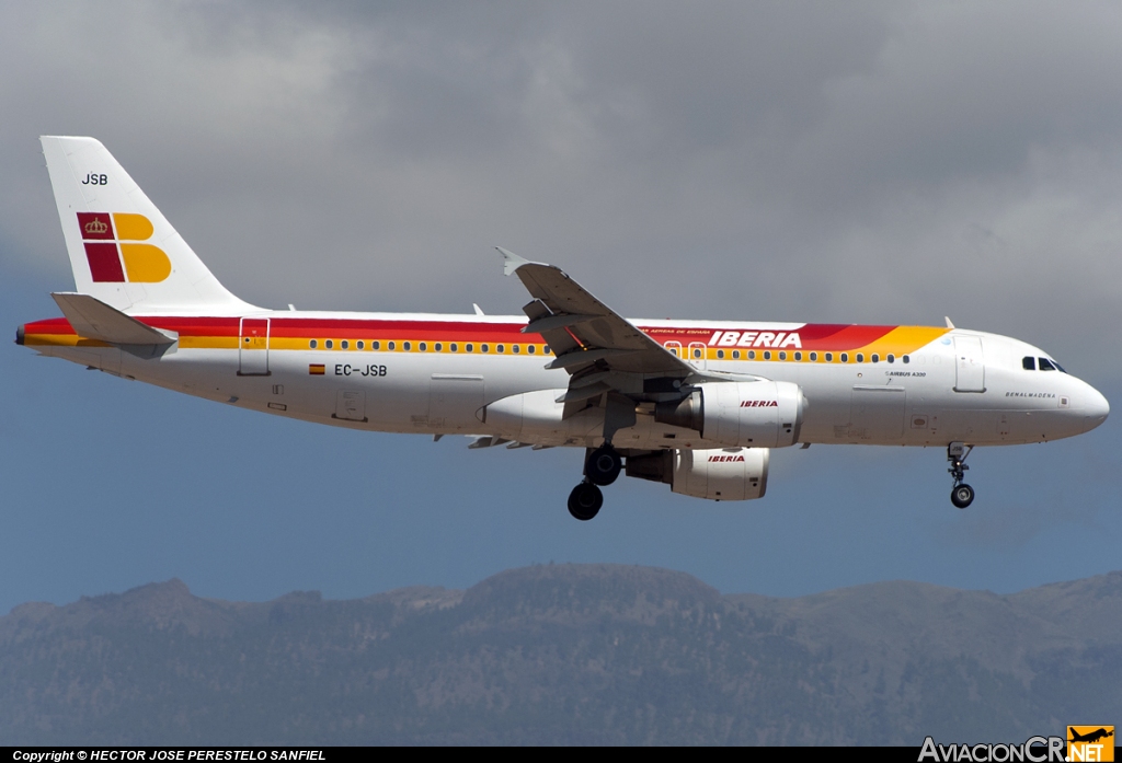 EC-JSB - Airbus A320-214 - Iberia