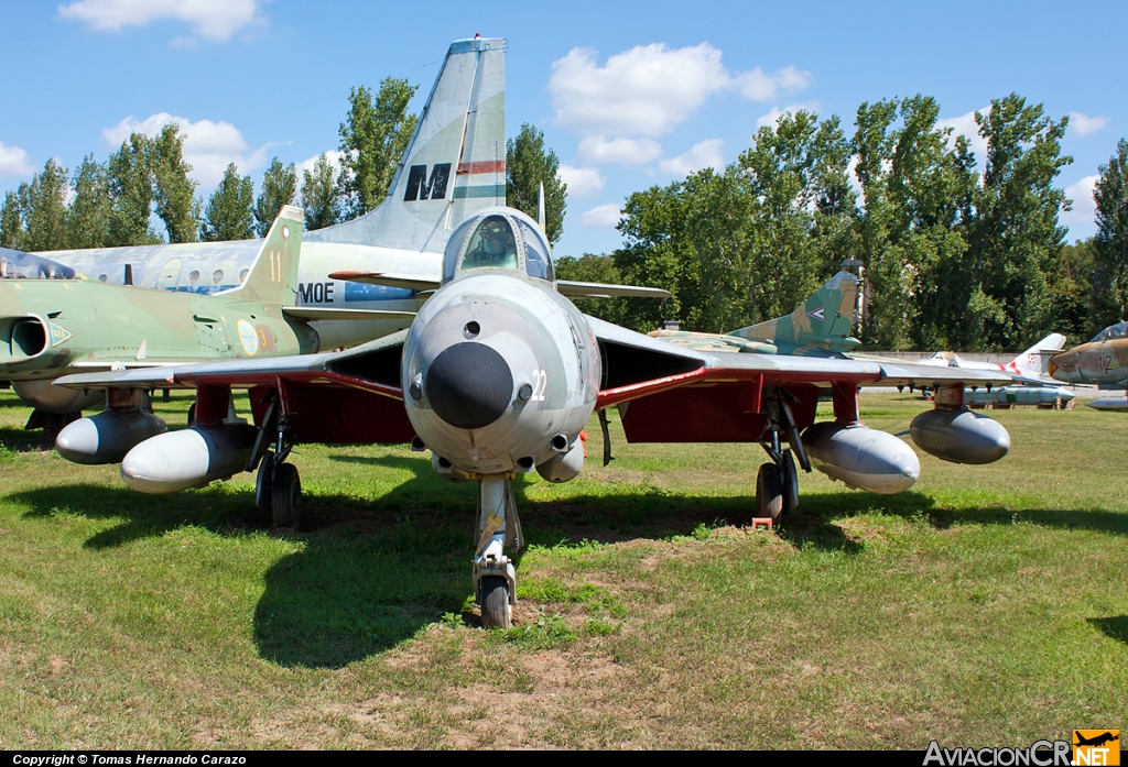 J-4022 - Hawker Hunter F58 - Fuerza Aerea Suiza