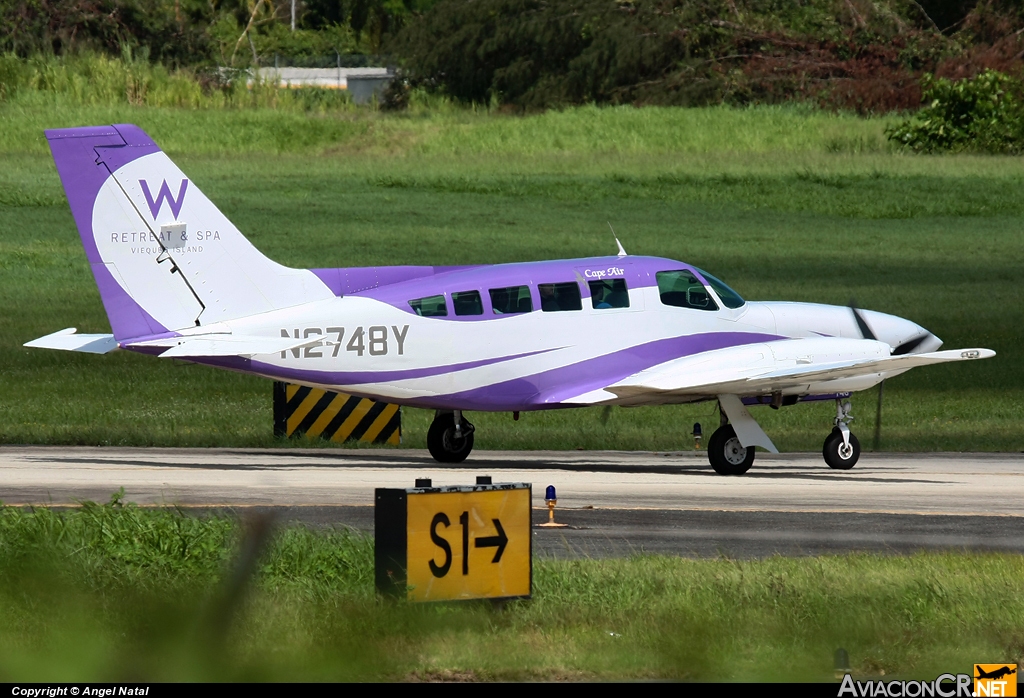 N2748Y - Cessna 402C - Cape Air