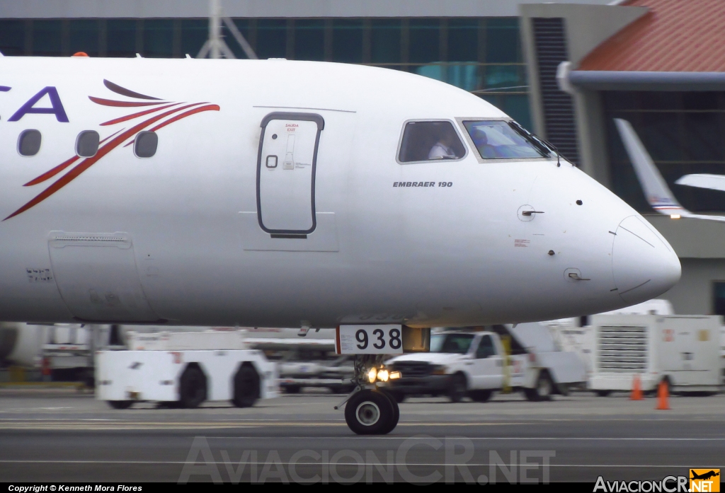 N938TA - Embraer 190-100IGW - TACA