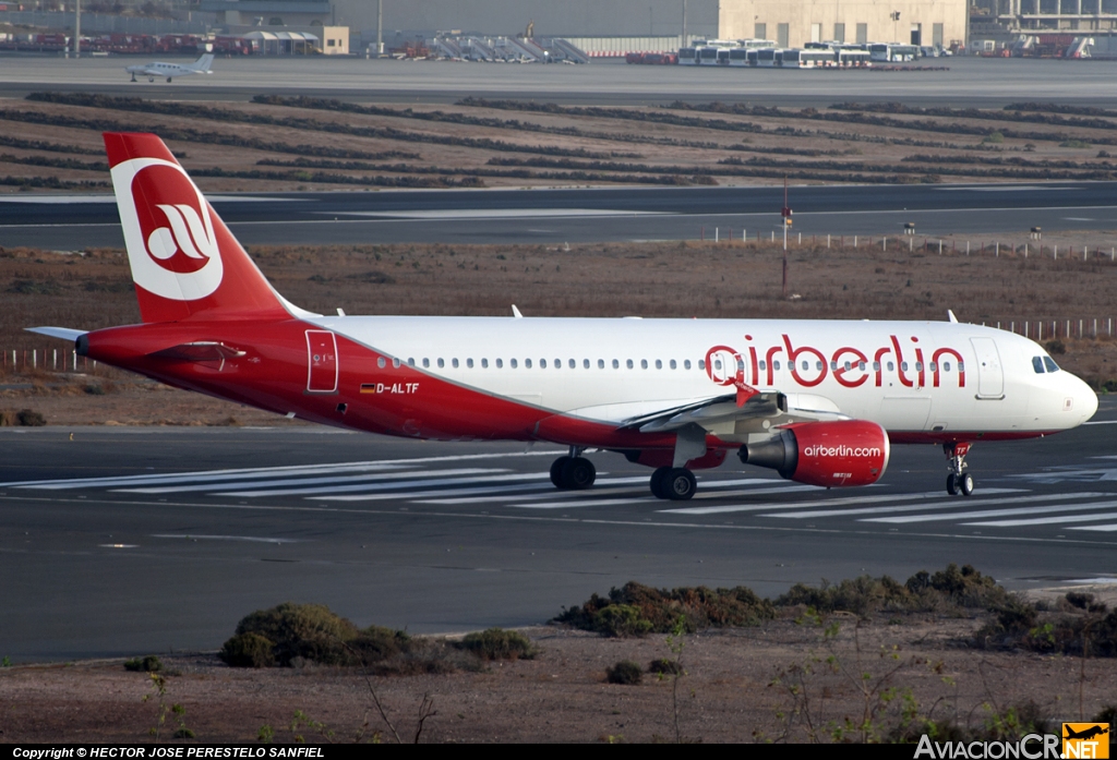 D-ALTF - Airbus A320-214 - Air Berlin