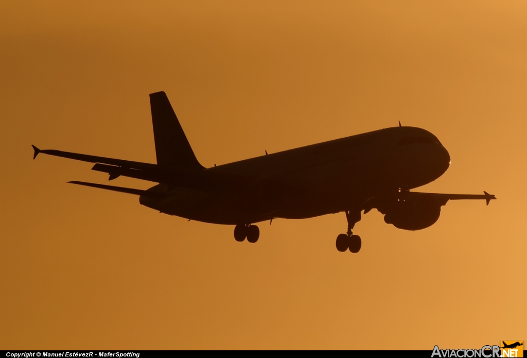 EC-KZG - Airbus A320-214 - Orbest Orizonia Airlines