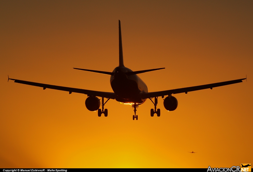 G-OZBE - Airbus A321-231 - Monarch Airlines