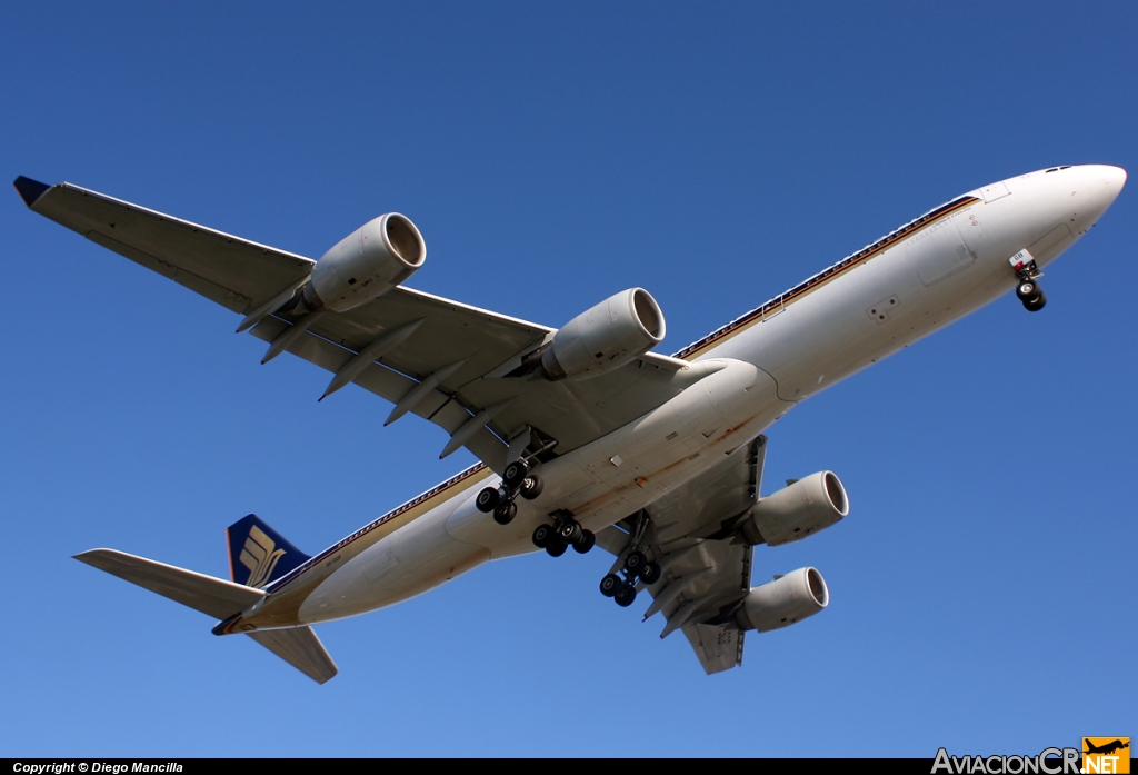 9V-SGB - Airbus A340-541 - Singapore Airlines