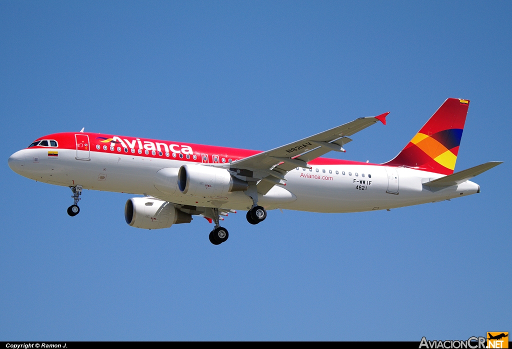 N821AV - Airbus A320-214 - Avianca Colombia