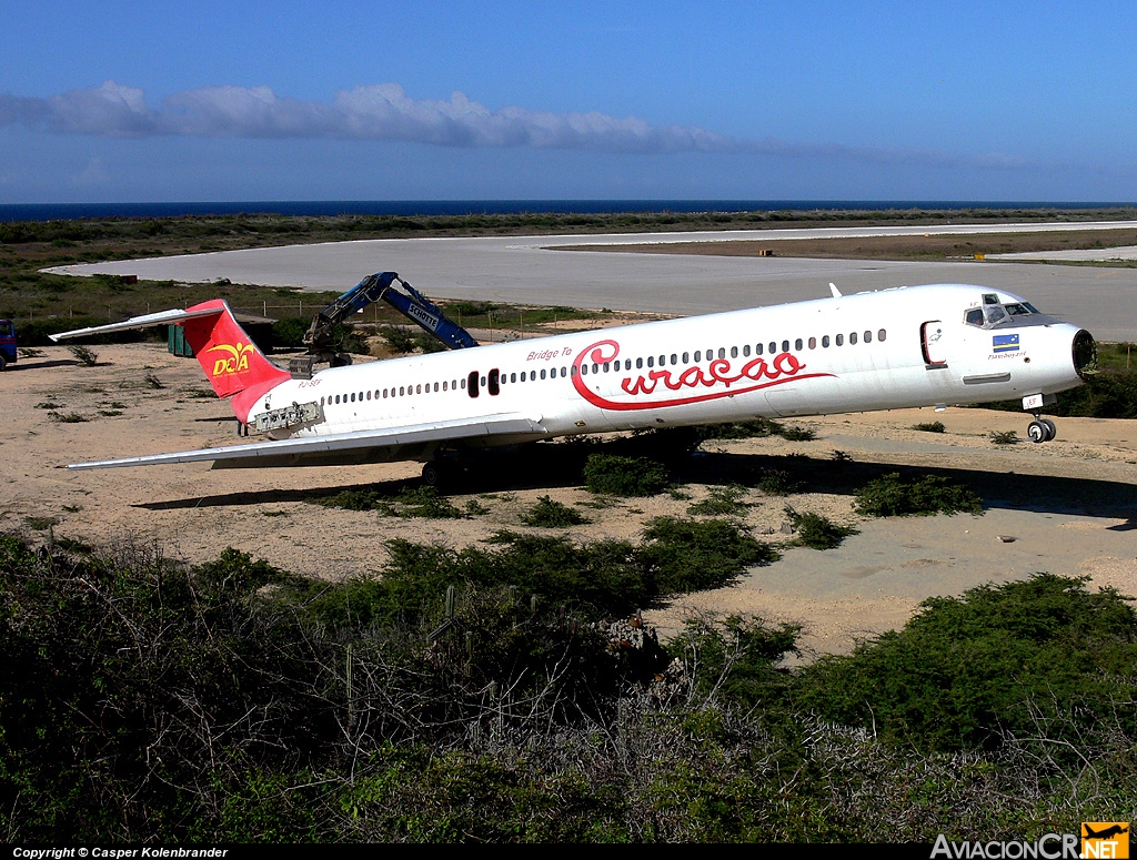 PJ-SEF - McDonnell Douglas MD-82 (DC-9-82) - Dutch Caribbean Airlines (DCA)