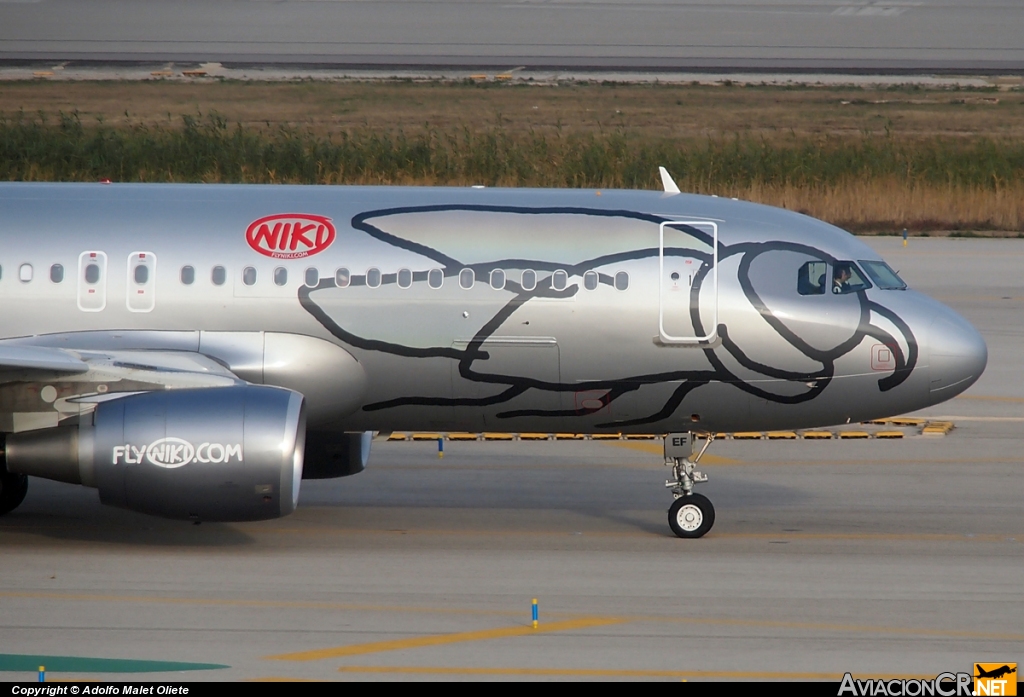 OE-LEF - Airbus A320-214 - NIKI