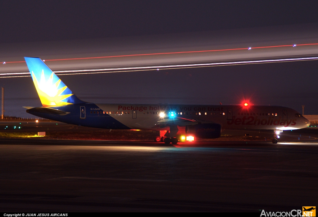G-LSAM - Boeing 757-204 - Jet2.com