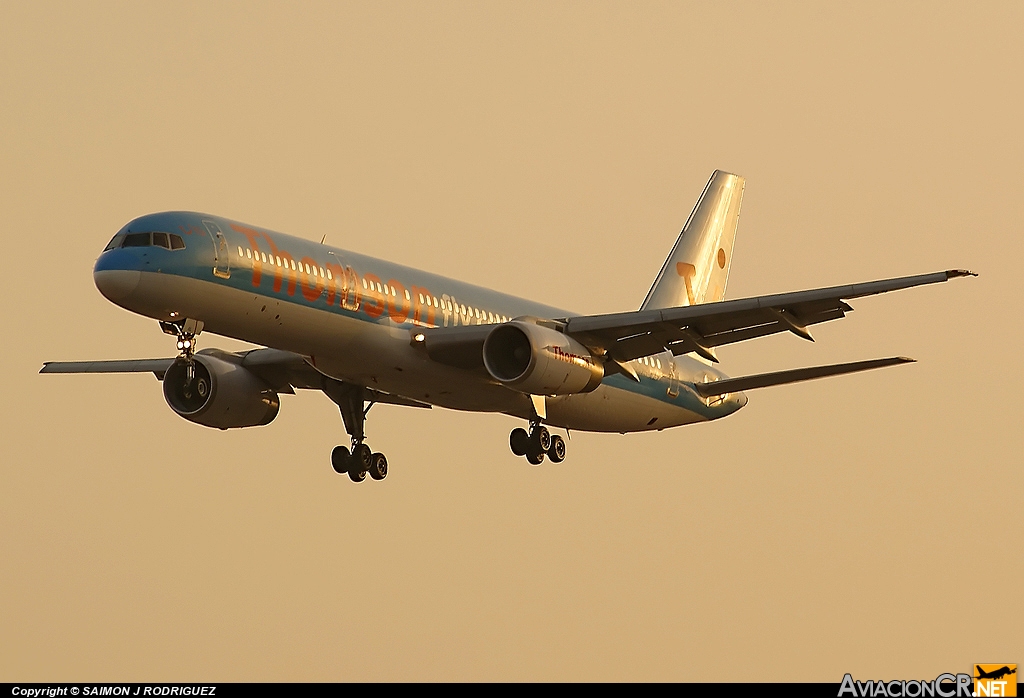 G-BYAL - Boeing 757-204 - Thomsonfly