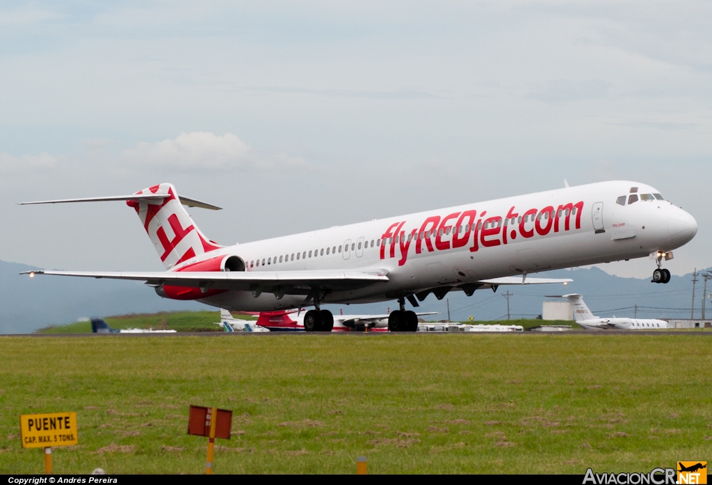 8P-ARB - McDonnell Douglas MD-82 (DC-9-82) - REDjet