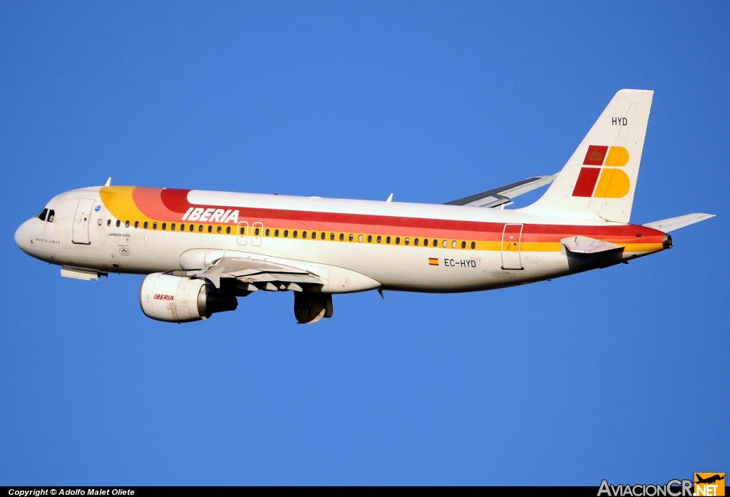 EC-HYD - Airbus A320-214 - Iberia