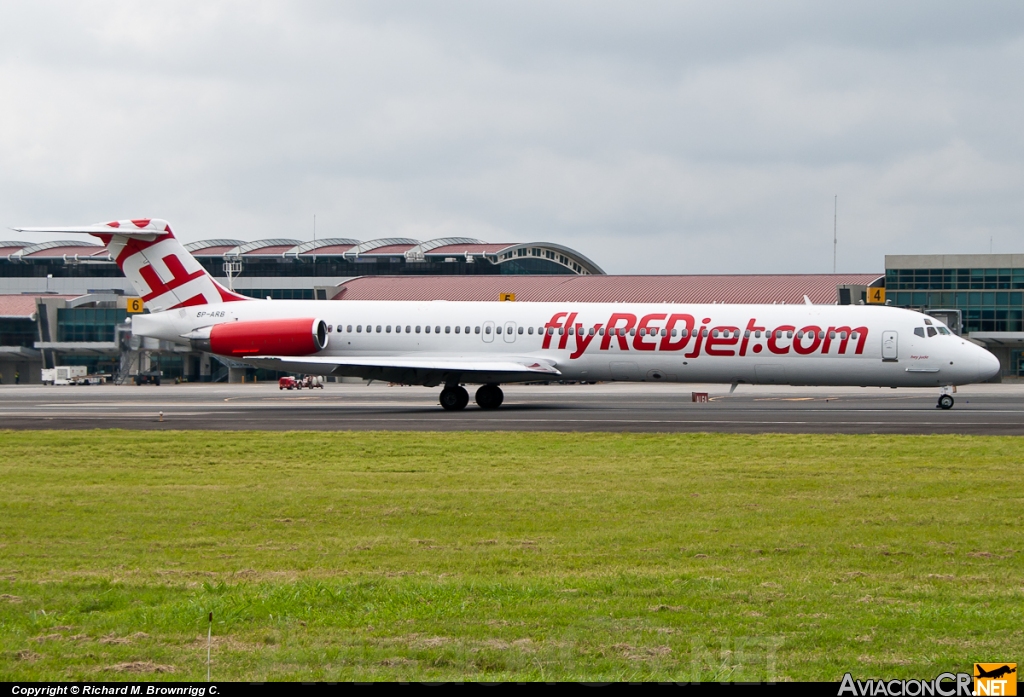 8P-ARB - McDonnell Douglas MD-82 (DC-9-82) - REDjet