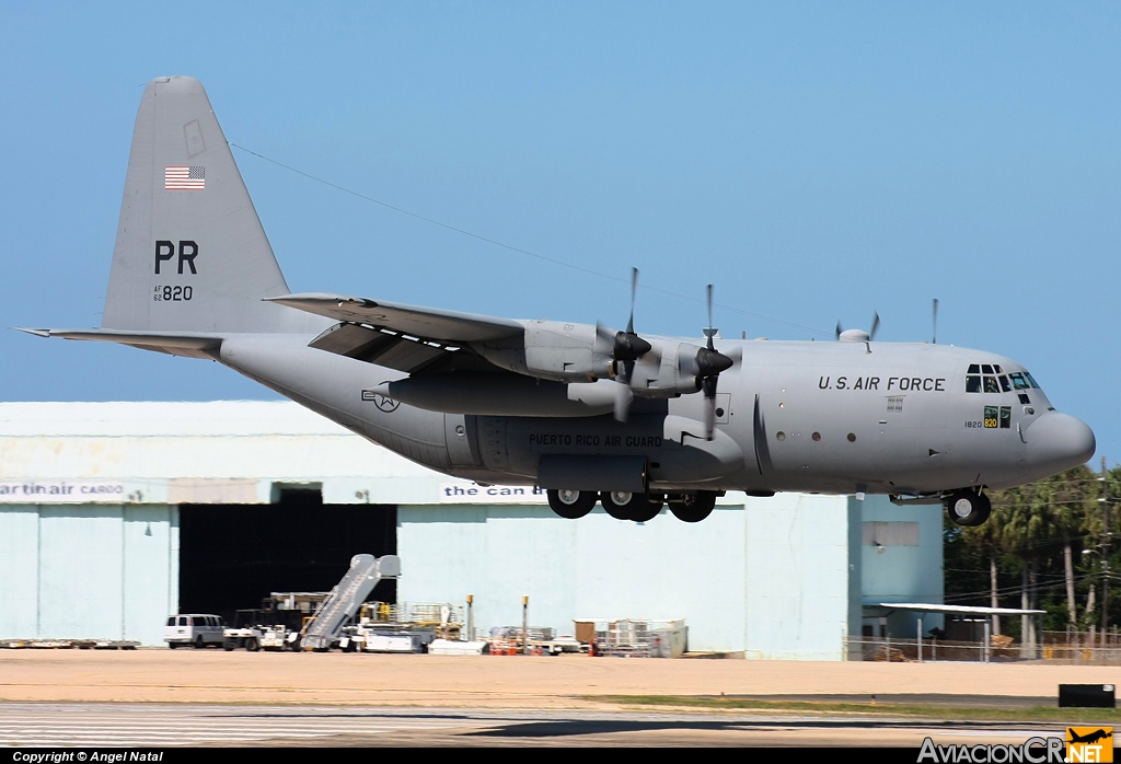 62-1820 - Lockheed L-100 Hercules - USAF - United States Air Force - Fuerza Aerea de EE.UU