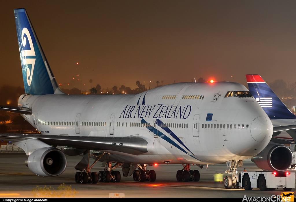 ZK-SUJ - Boeing 747-4F6 - Air New Zealand