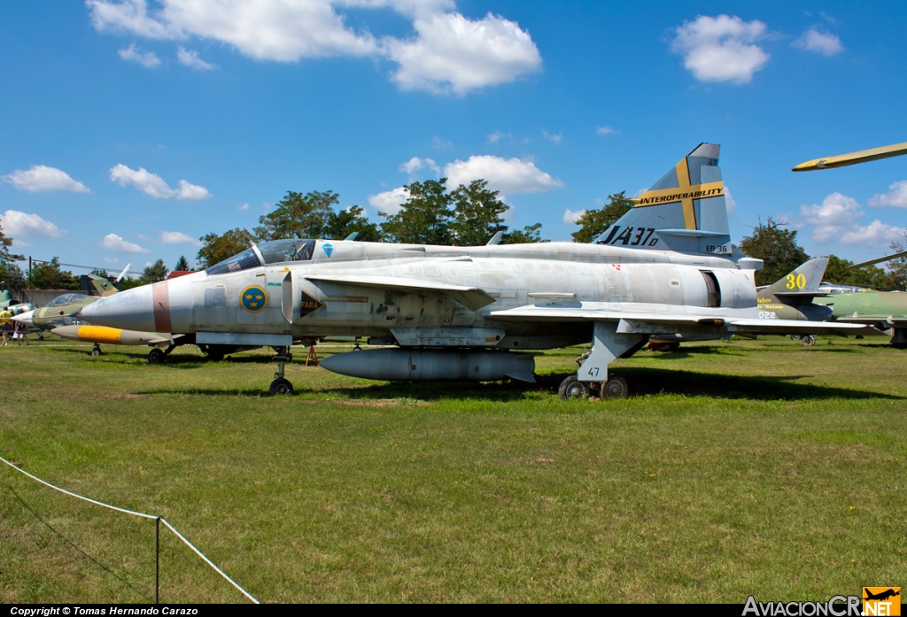 37347 - Saab JA37DI Viggen - Fuerza Aerea de Suecia
