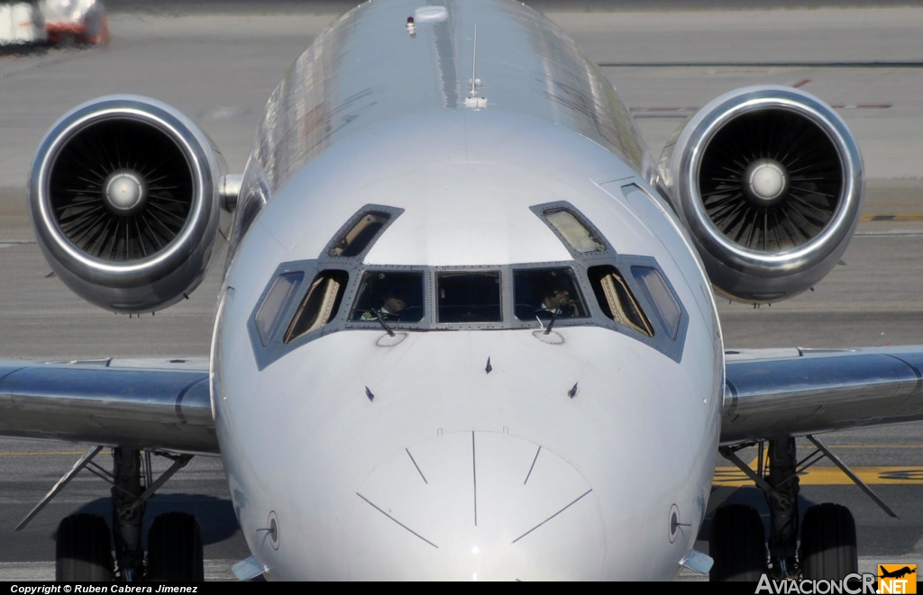 EC-LEY - McDonnell Douglas MD-83 (DC-9-83) - Swiftair