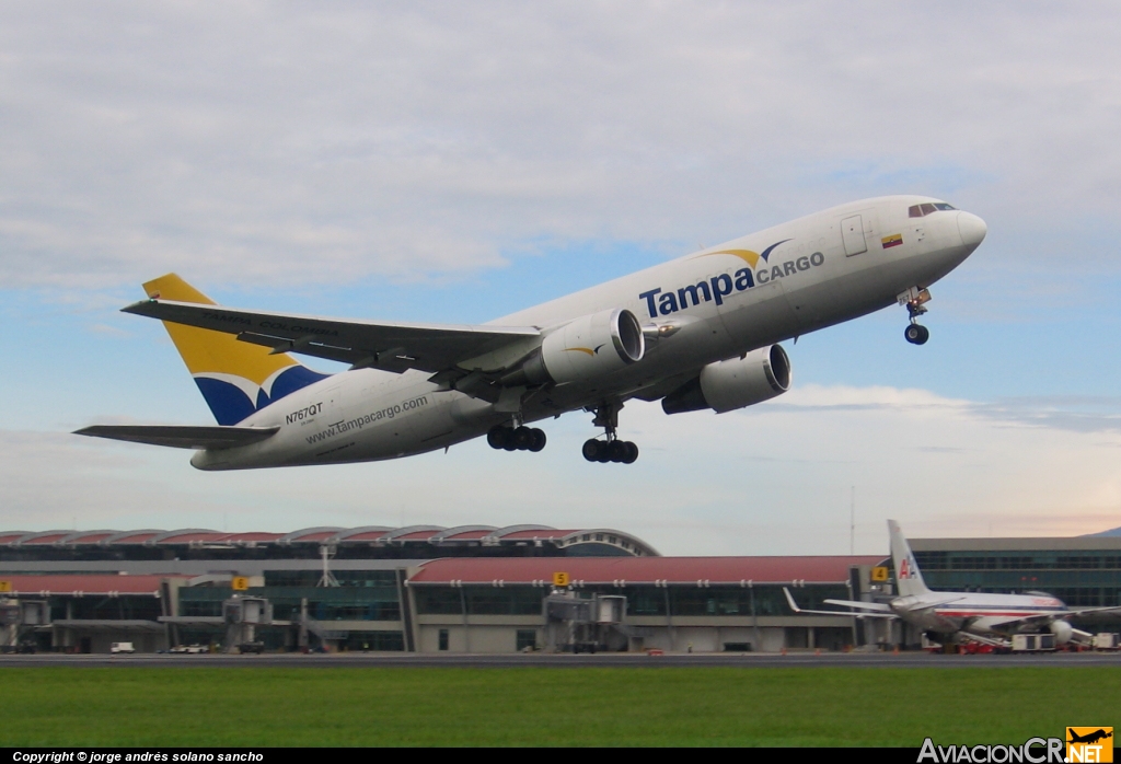 N767QT - Boeing 767-241/ER - Tampa Colombia