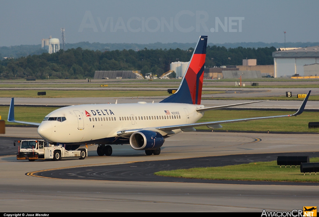 N309DE - Boeing 737-732 - Delta Airlines