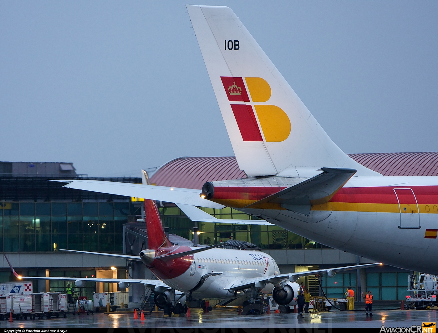 EC-IOB - Airbus A340-642 - Iberia