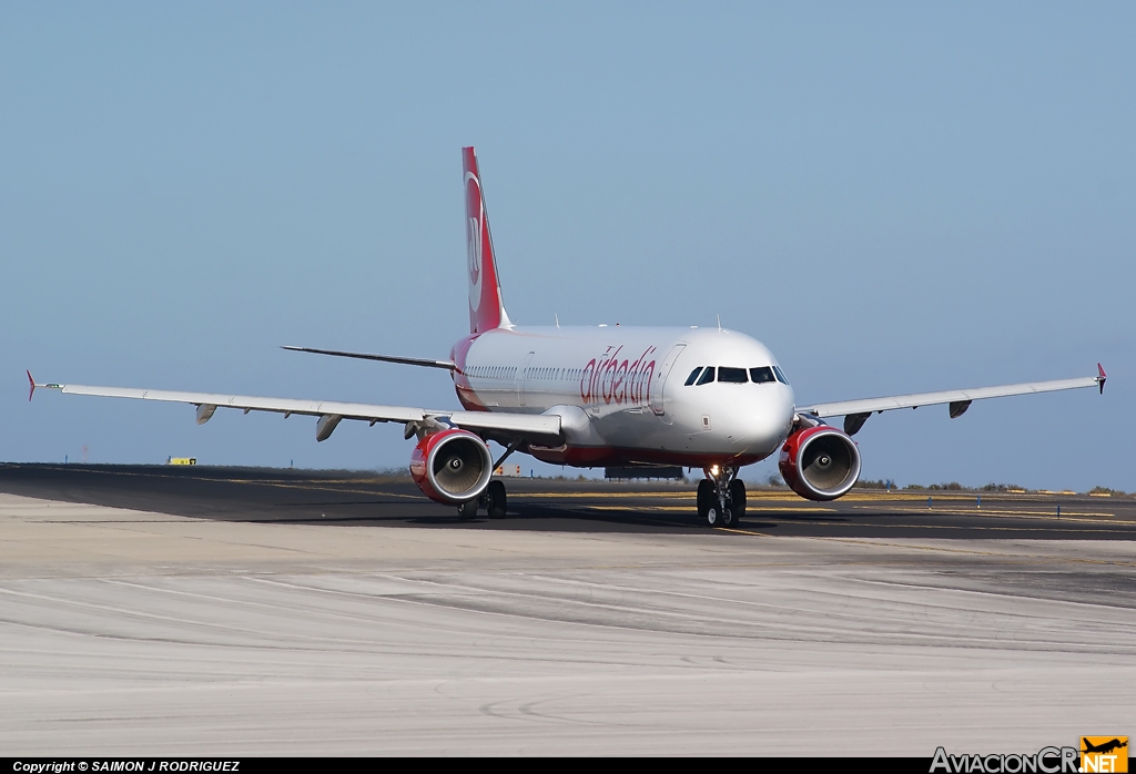 D-ABCC - Airbus A321-211 - Air Berlin