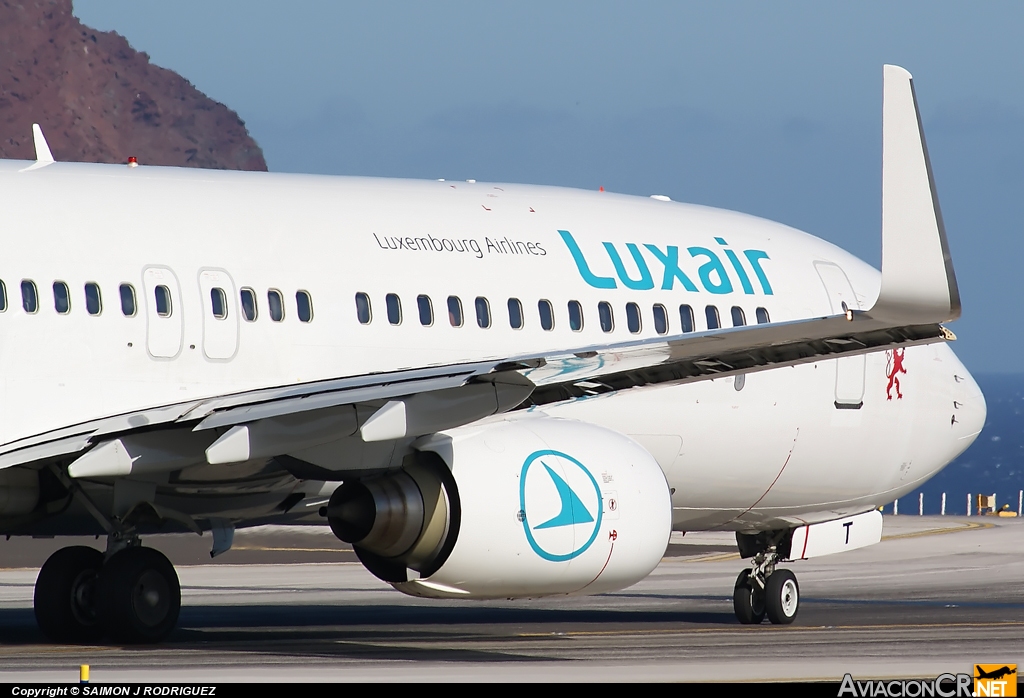 LX-LGT - Boeing 737-8K5 - LUXAIR